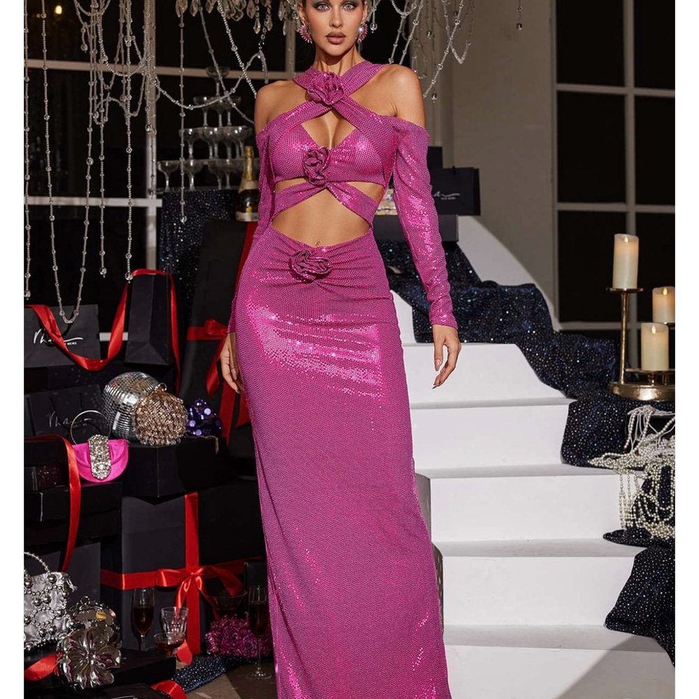 Elegant Pink sequince Maxi Dress